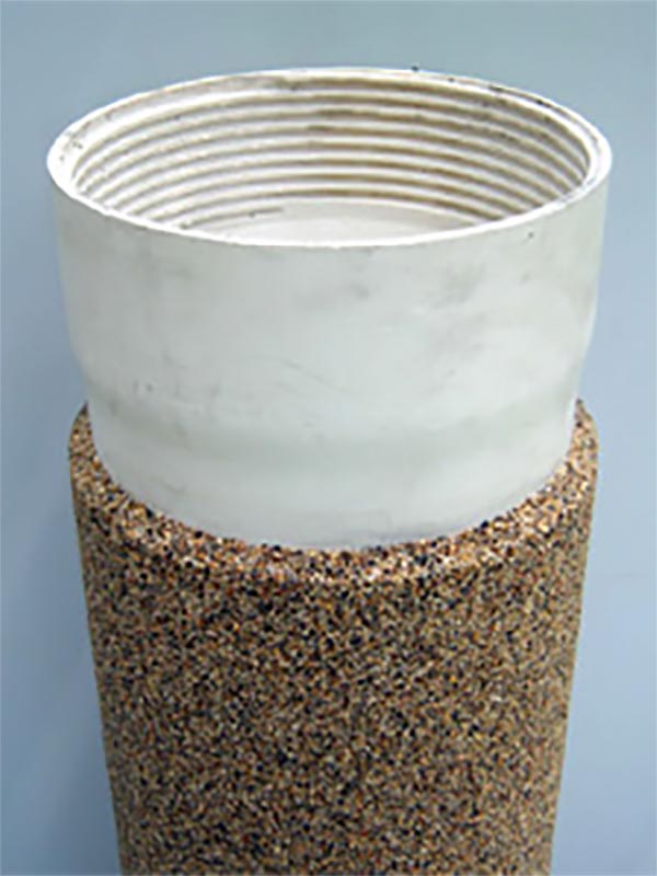 Filter pipes coated quartz sand